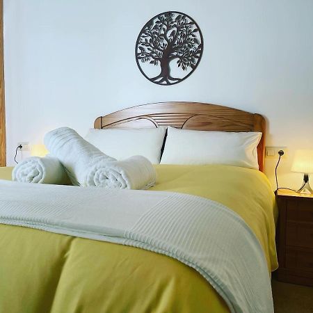 Apartamentos Colon Pondos 利纳雷斯 外观 照片