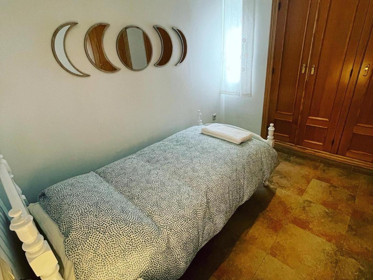 Apartamentos Colon Pondos 利纳雷斯 外观 照片