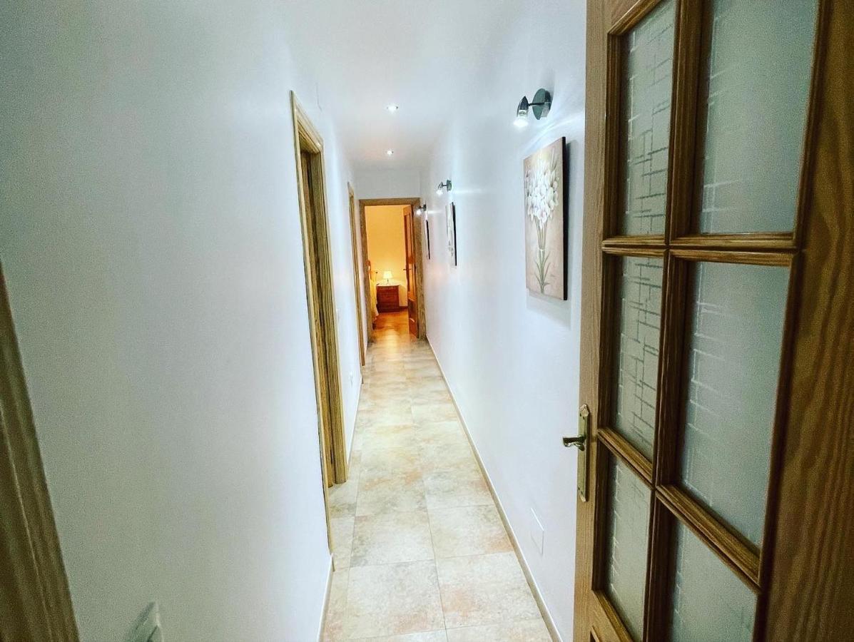 Apartamentos Colon Pondos 利纳雷斯 外观 照片