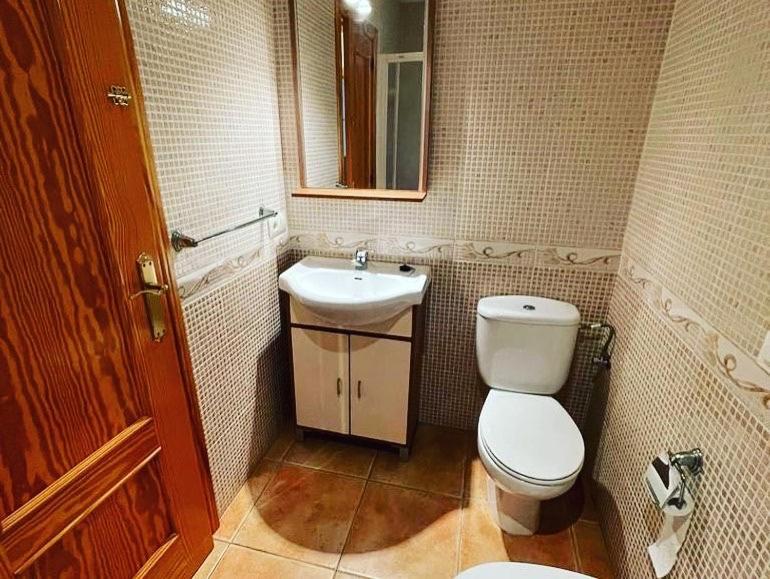 Apartamentos Colon Pondos 利纳雷斯 外观 照片